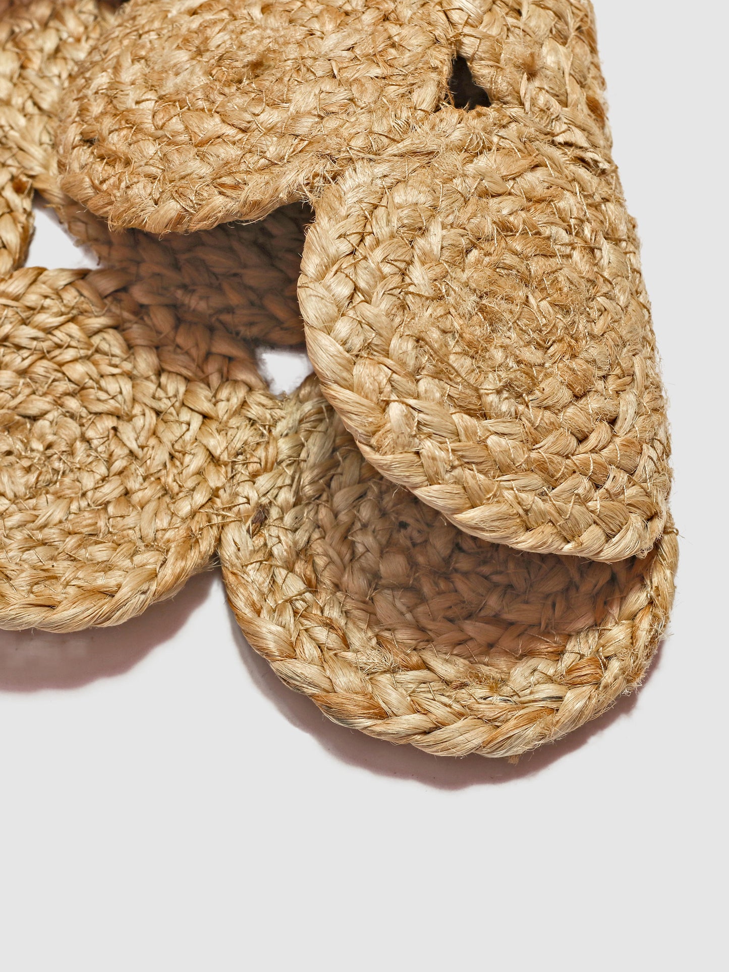 Brown Braided Round Jute Table Placemat