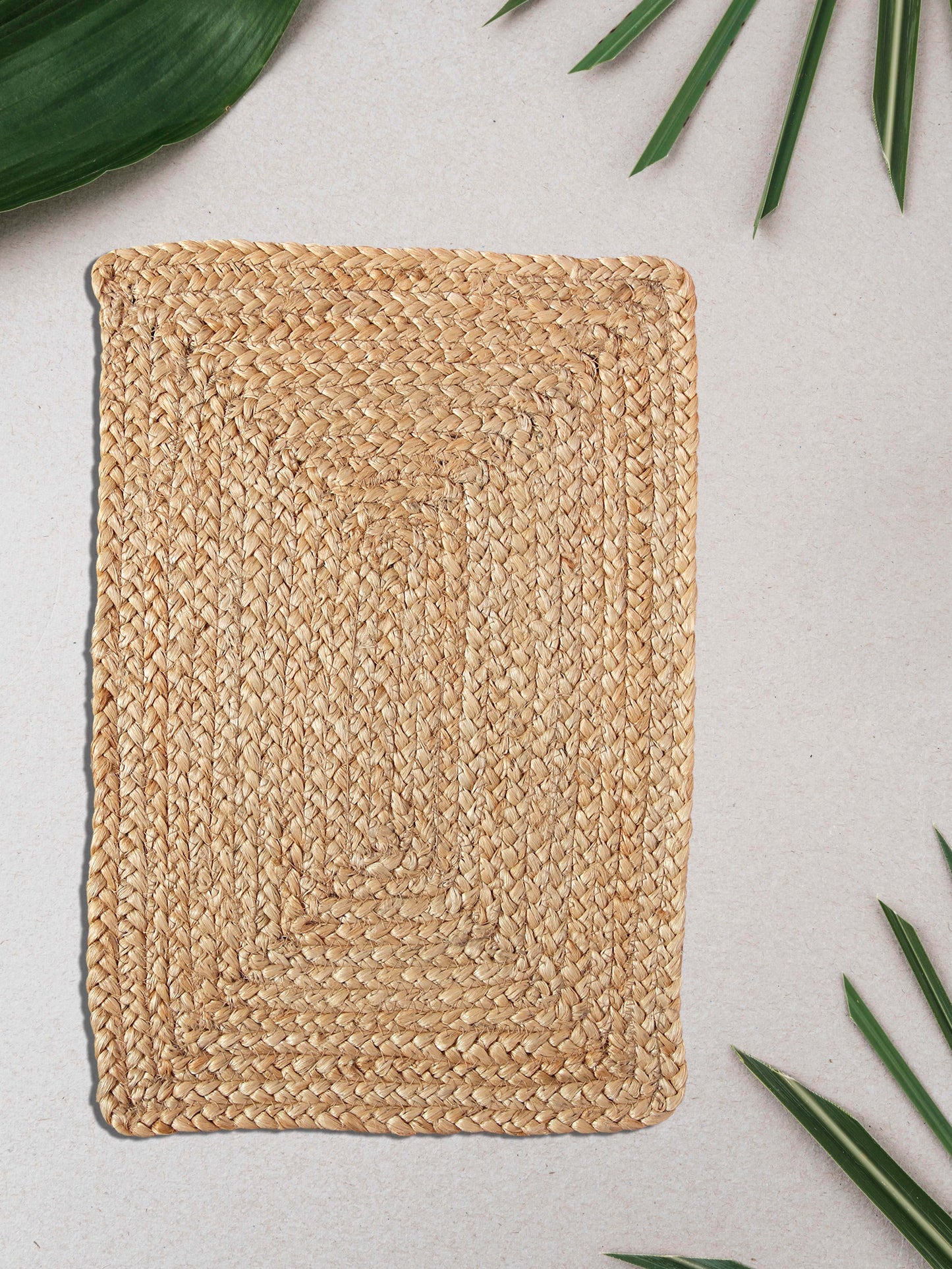 Set Of 4 brown Braided Reversible jute Table Placemats