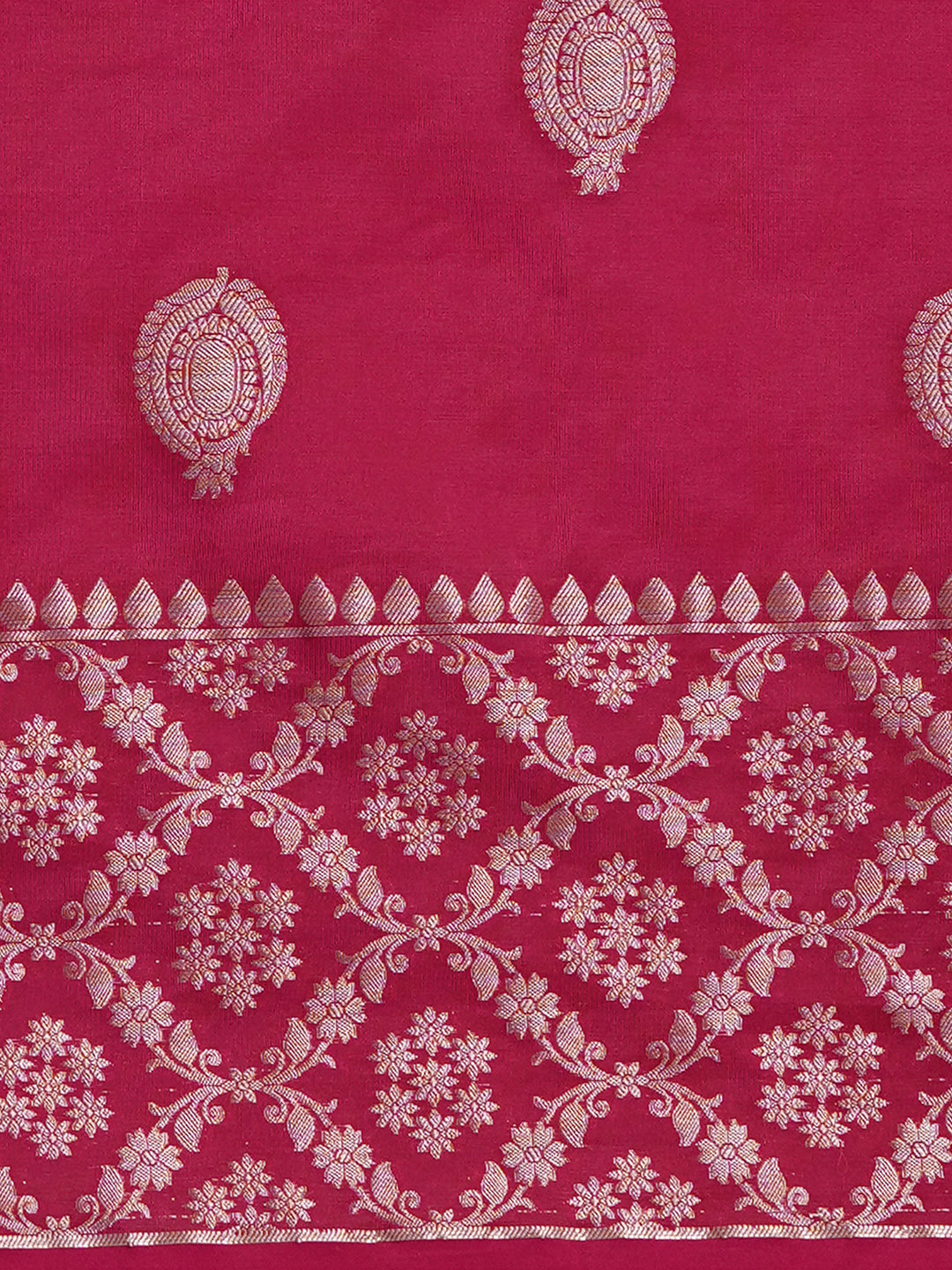 Women's Handloom Banarasi Pink Butta Saree With Jaali Zari Border