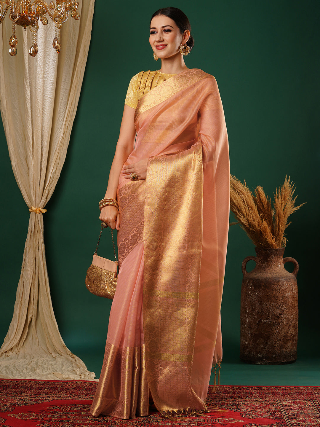 Women's Handloom Banarasi pink kota checkered tissue silk Saree With Zari Border
