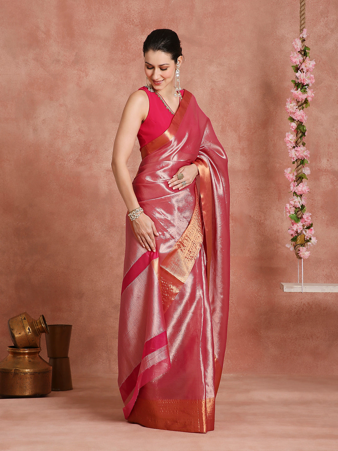 Womens's Handloom Kora Tissue Woven Pink Floral saree with zari pallu