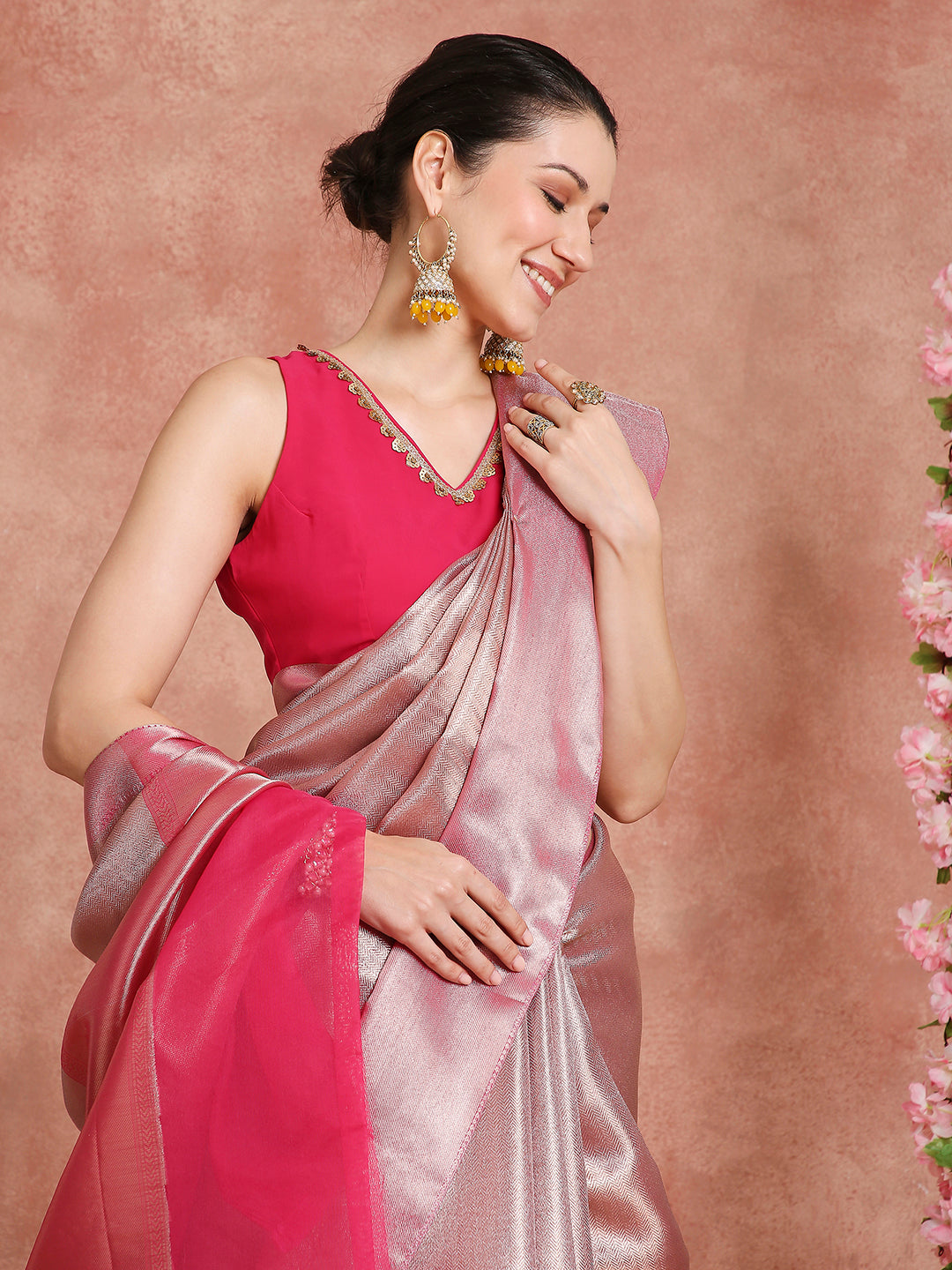 Womens's Handloom Kora Tissue Woven peach saree with zari pallu