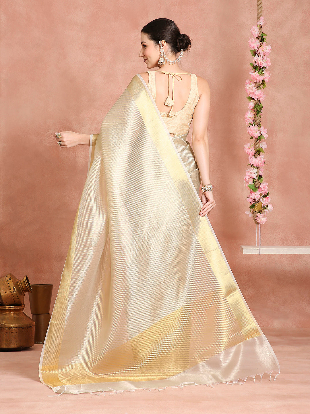 Womens's Handloom Kora Tissue Woven Golden saree with zari pallu
