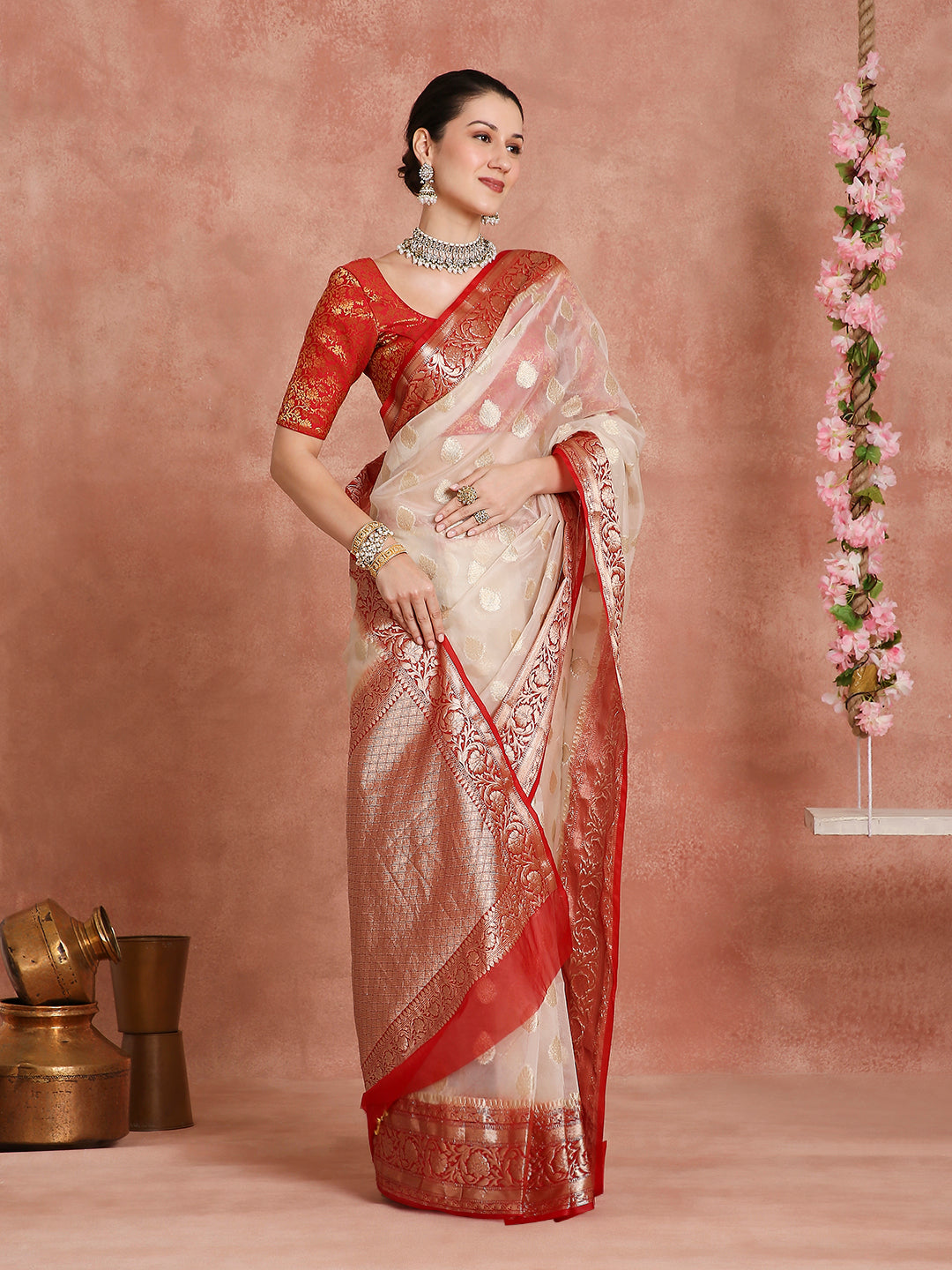 Womens's Handloom Kora Tissue Organza Woven Off-white saree with zari red pallu