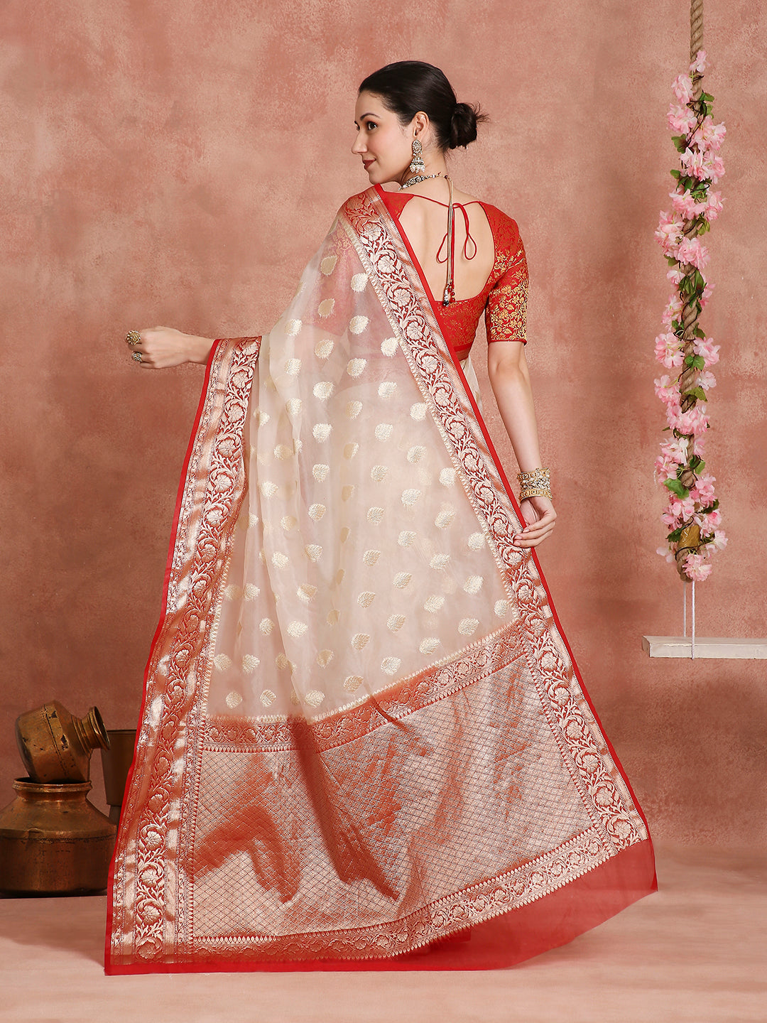 Womens's Handloom Kora Tissue Organza Woven Off-white saree with zari red pallu