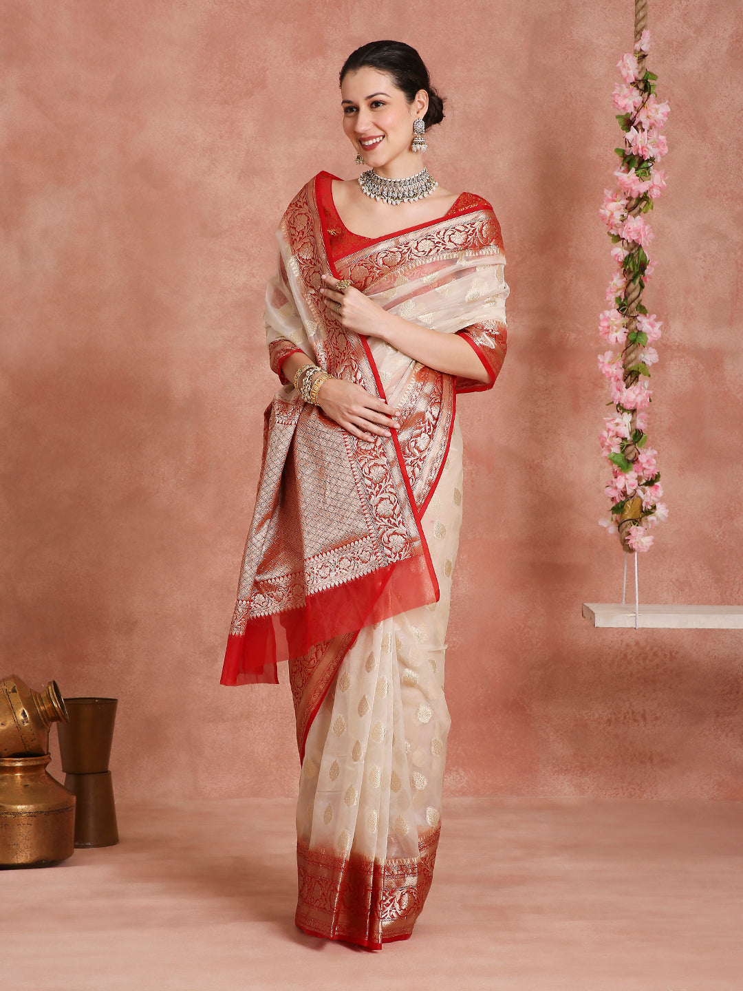 Womens's Handloom Kora Tissue Organza Woven Off-white saree with zari red pallu