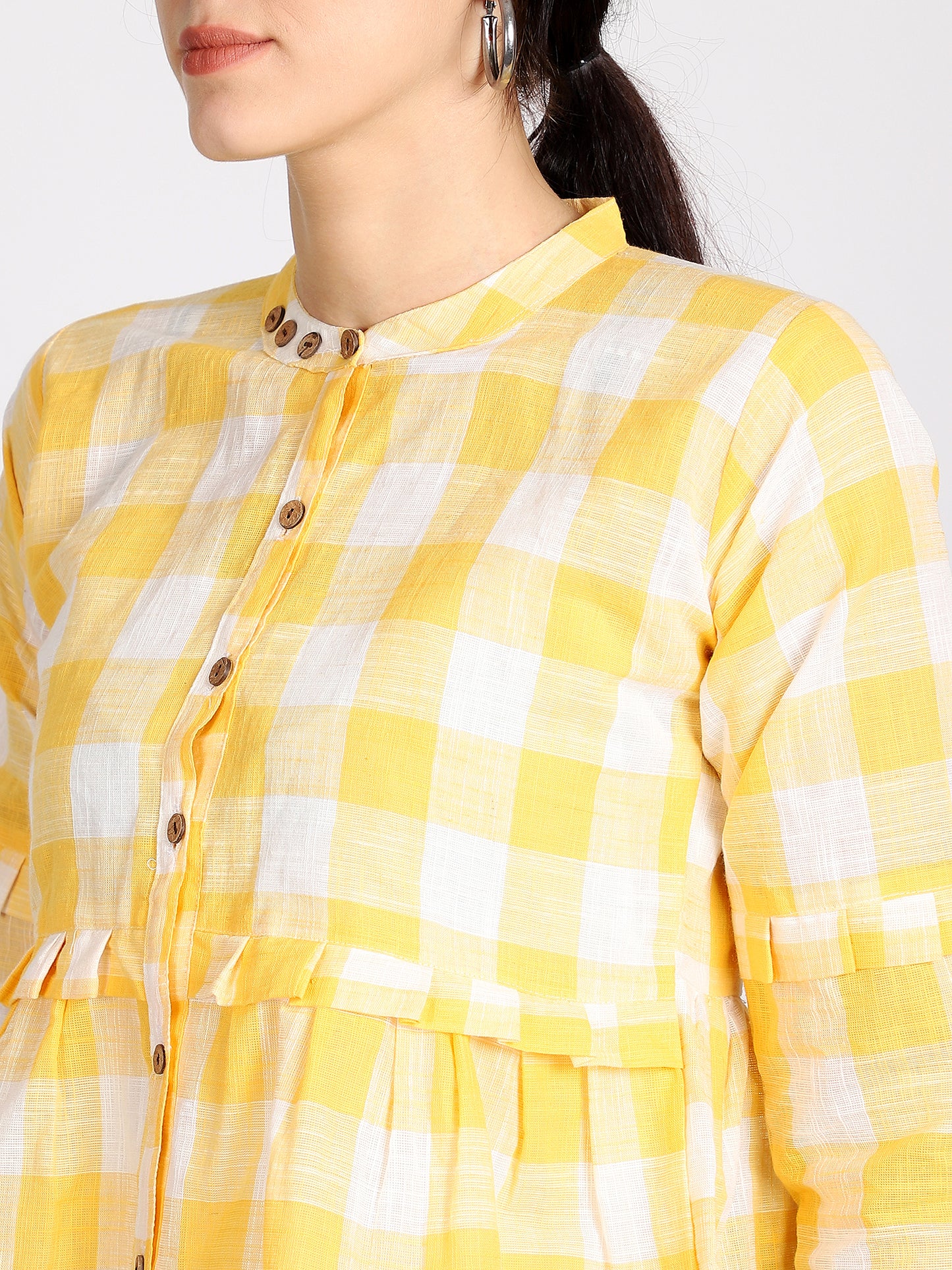 Resha Women Printed Straight Kurti