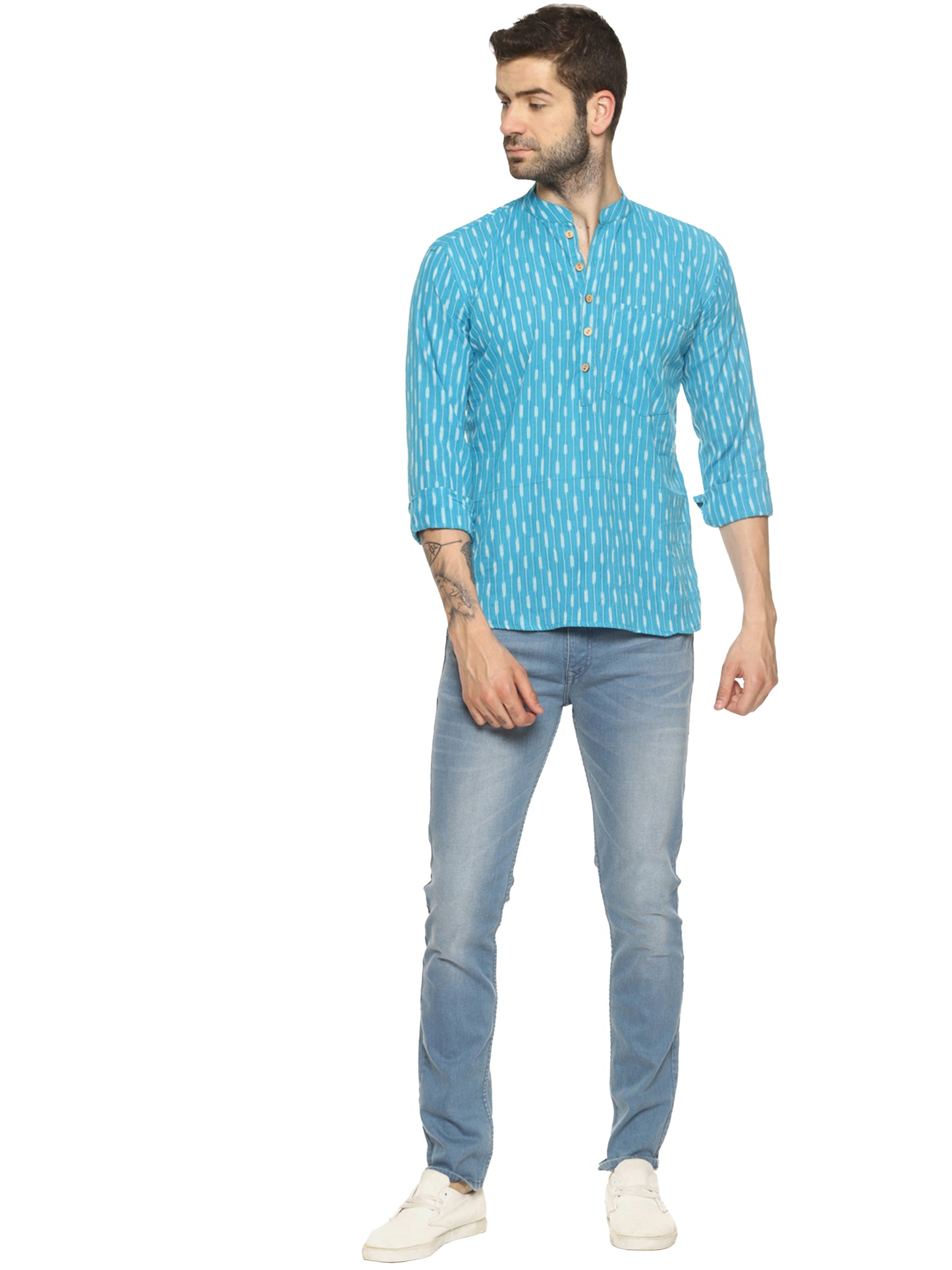 PAROKSH Men Blue Ikat Woven Design Straight Kurta