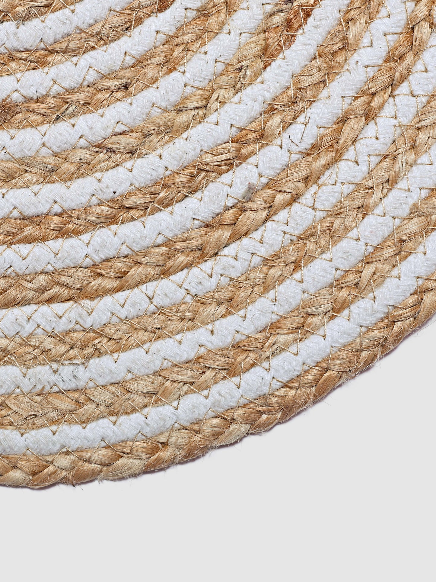Set Of 2 Brown Braided Round Jute Table Placemats