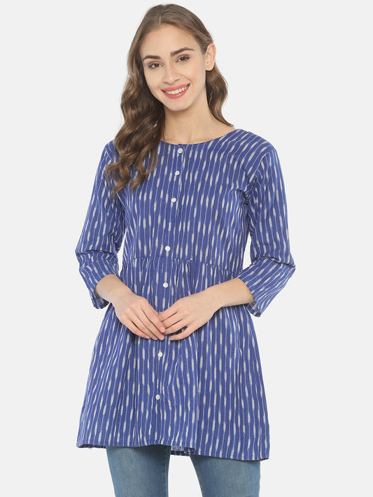 Resha Women  Printed Straight Kurti